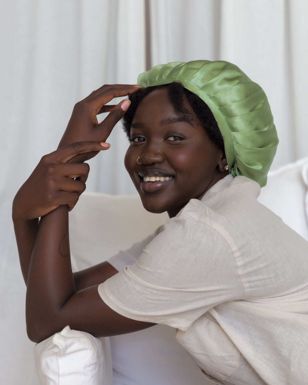 Sleeping silky - Strands of Silk