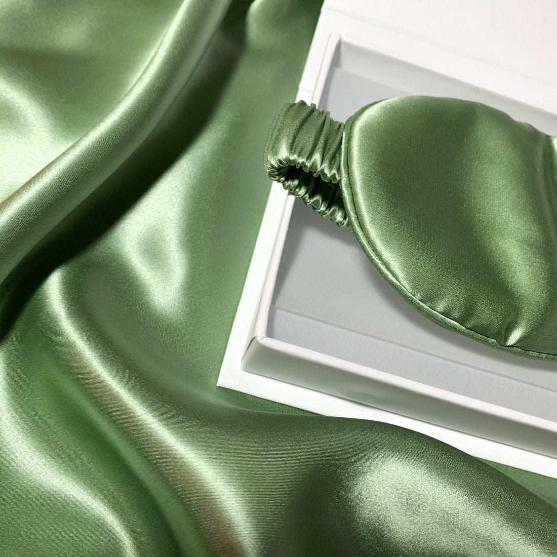 The rich history of silk and hair wrapping - Strands of Silk