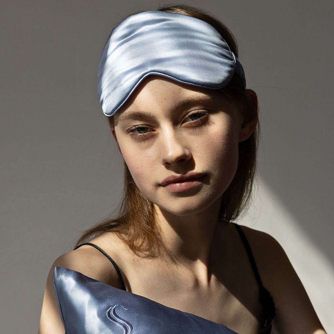 Silk eye mask
